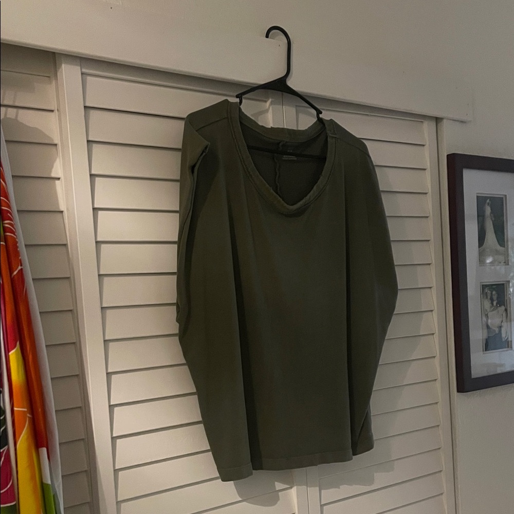 Very soft sleeveless shirt.